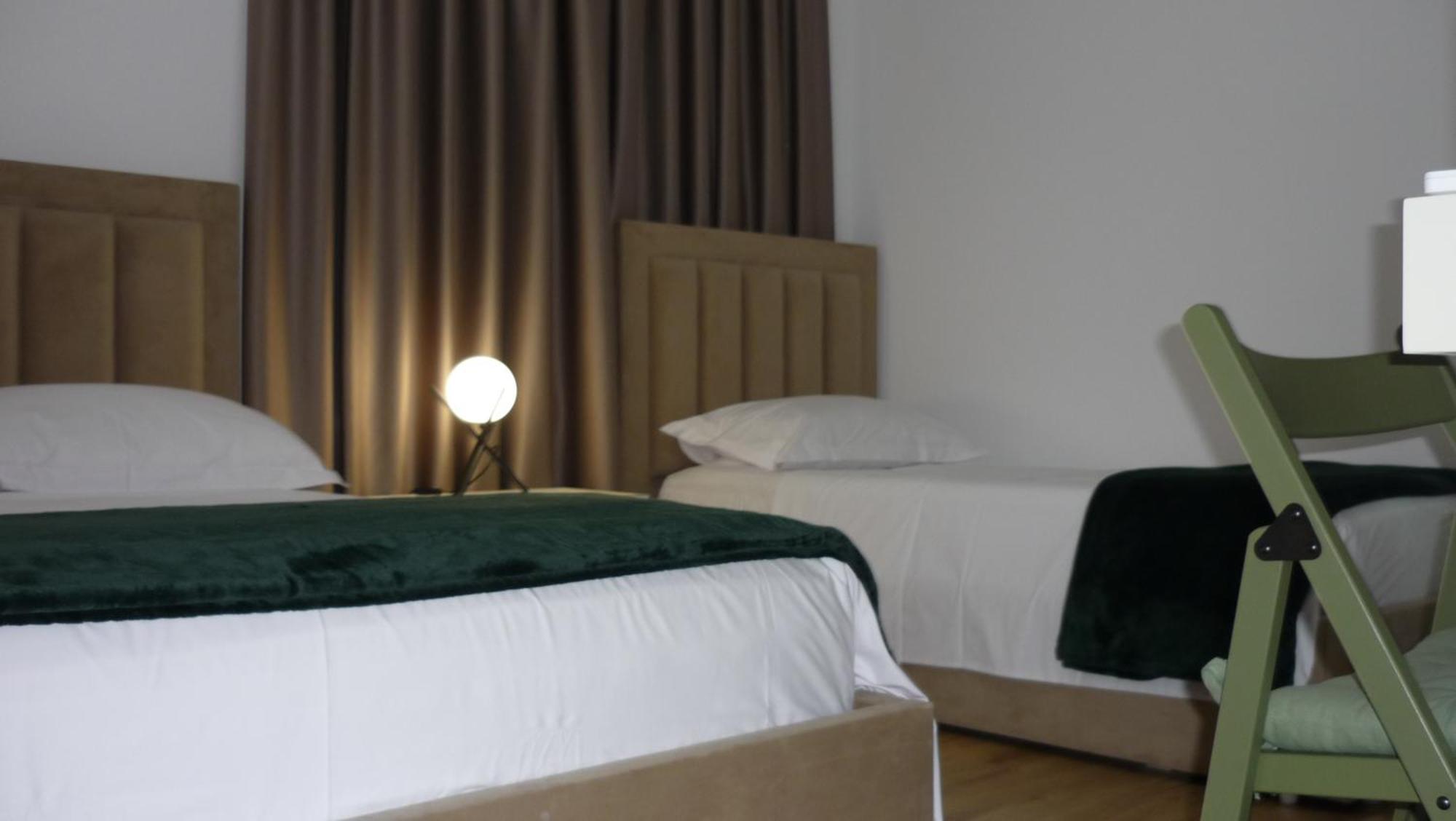New Boulevard Hotel