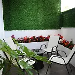 New Boulevard Inn
